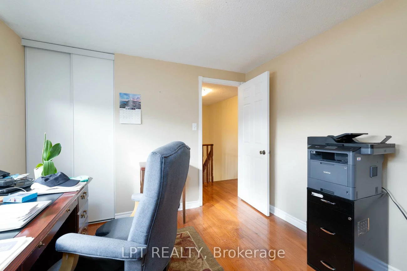 54, Meyer, Markham Village, Markham