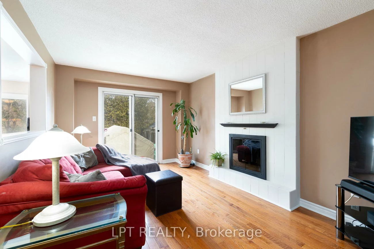 54, Meyer, Markham Village, Markham