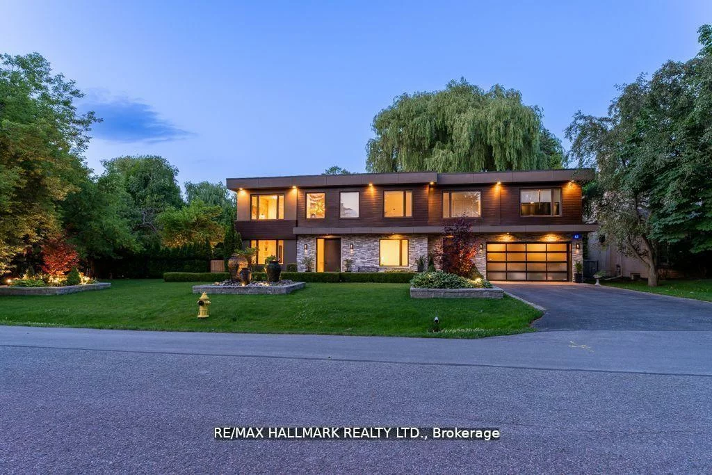 17, Hammok, Bayview Glen, Markham