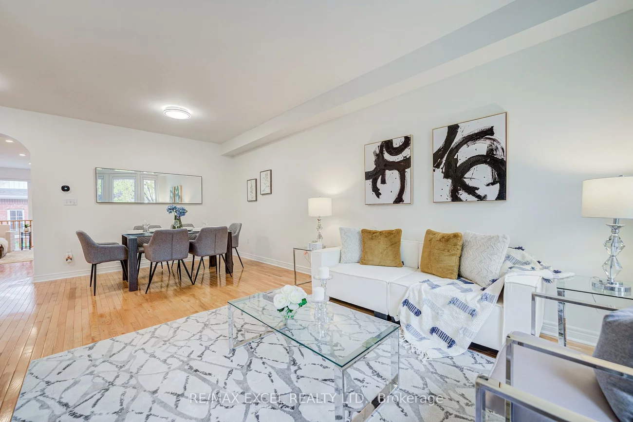 13, Sharon Lee, Berczy, Markham