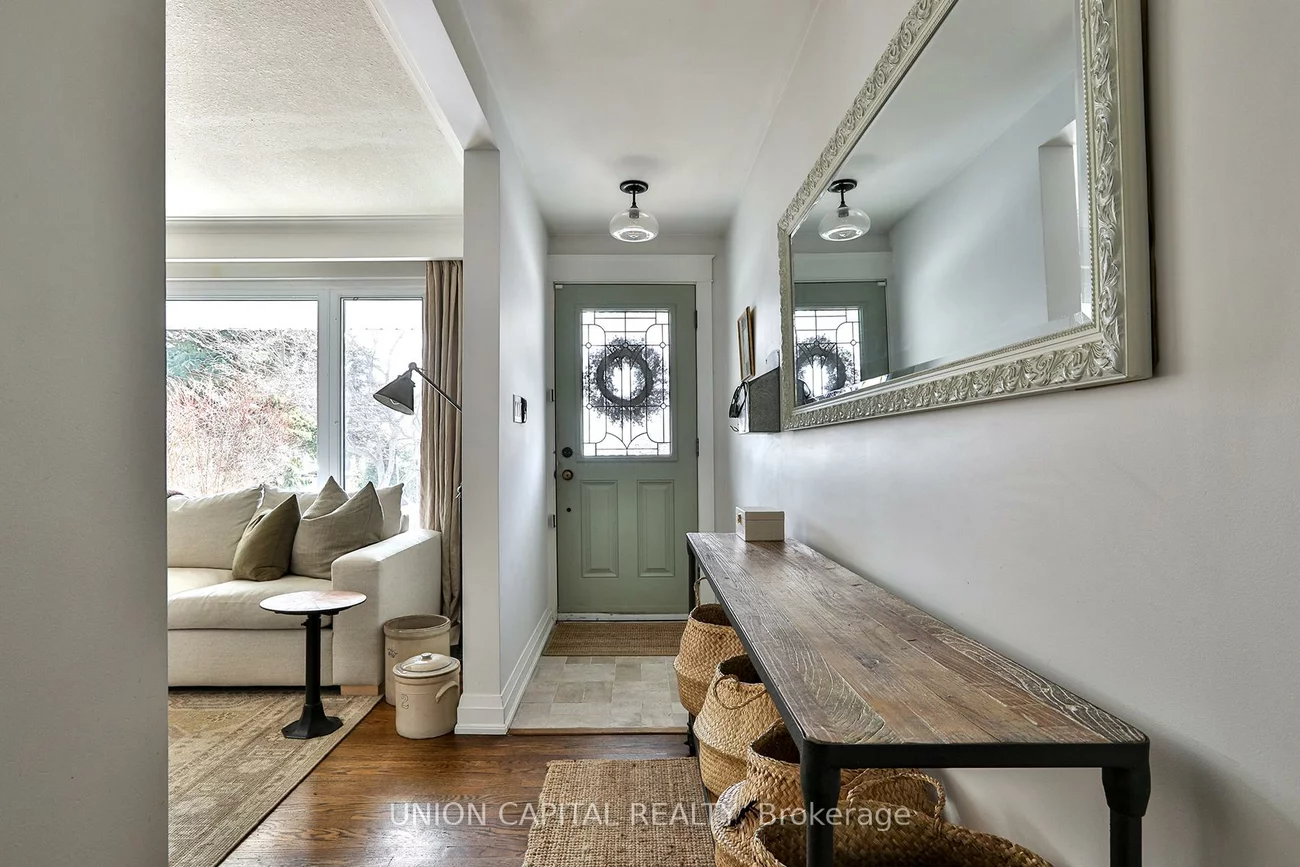 11, Sherwood Forest, Bullock, Markham