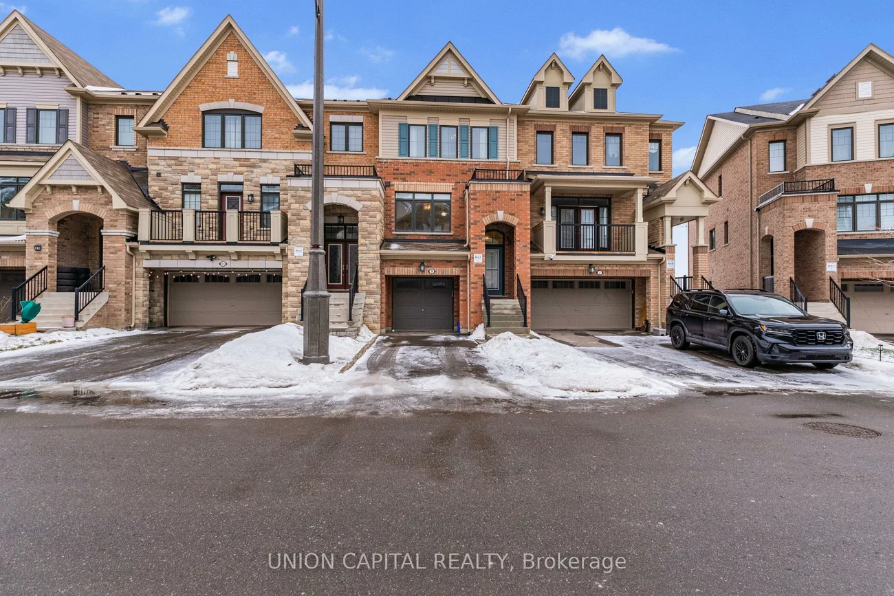 9, Isabella Peach, Victoria Square, Markham