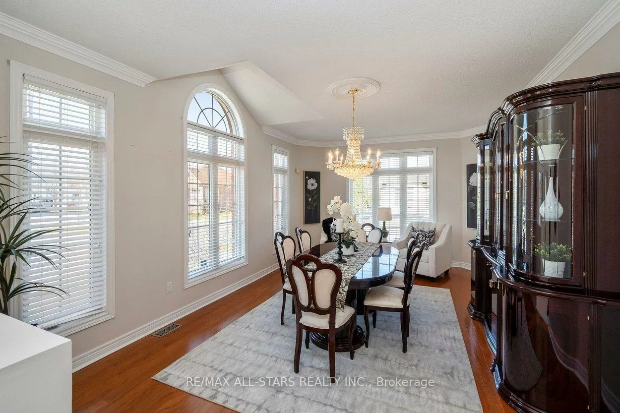 142, Saffron, Greensborough, Markham