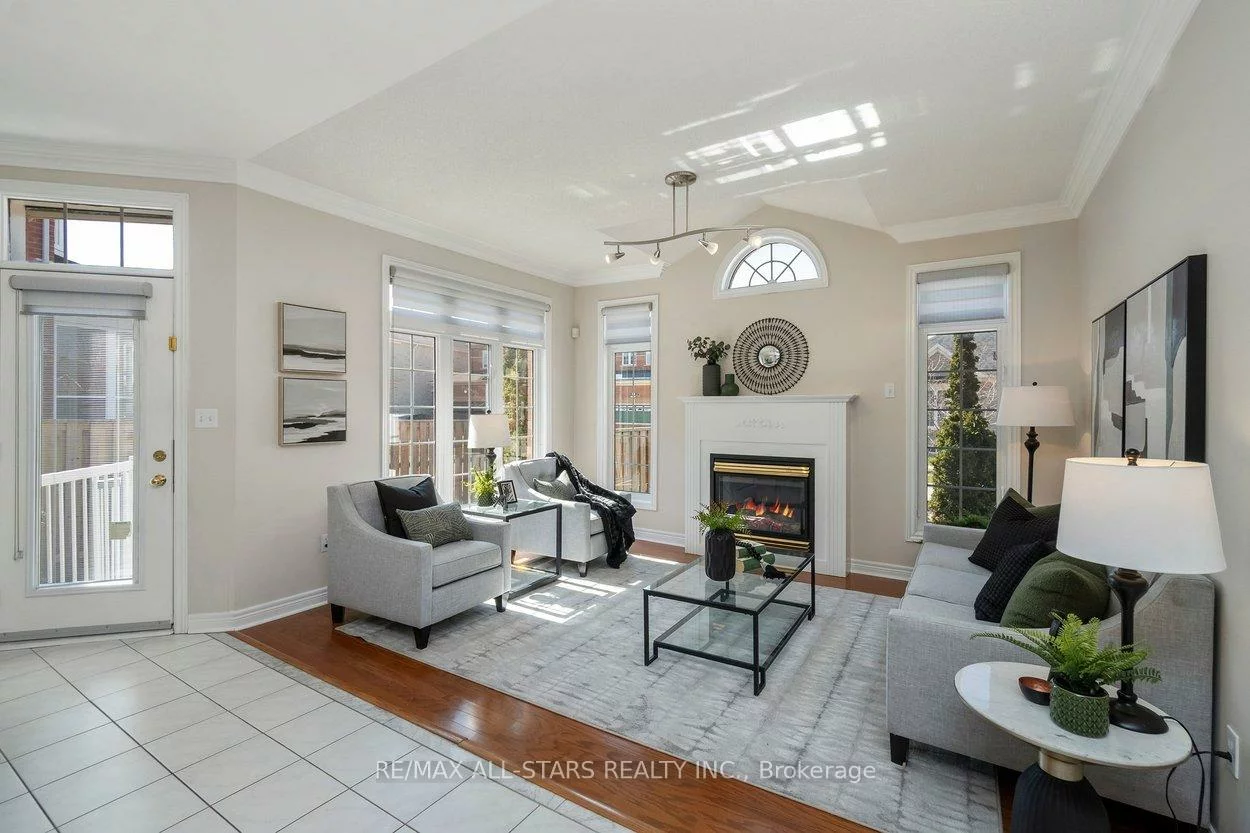 142, Saffron, Greensborough, Markham