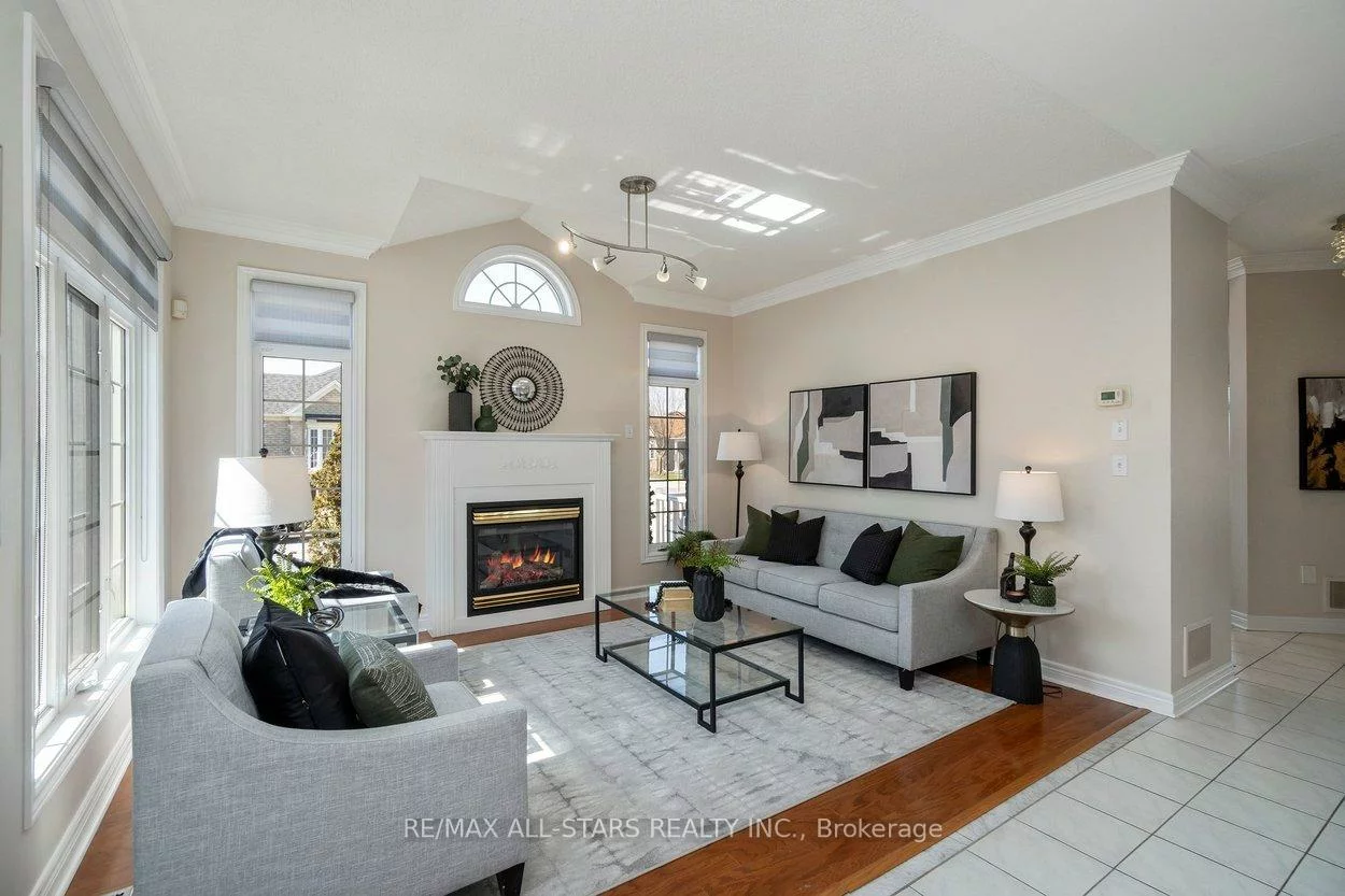 142, Saffron, Greensborough, Markham