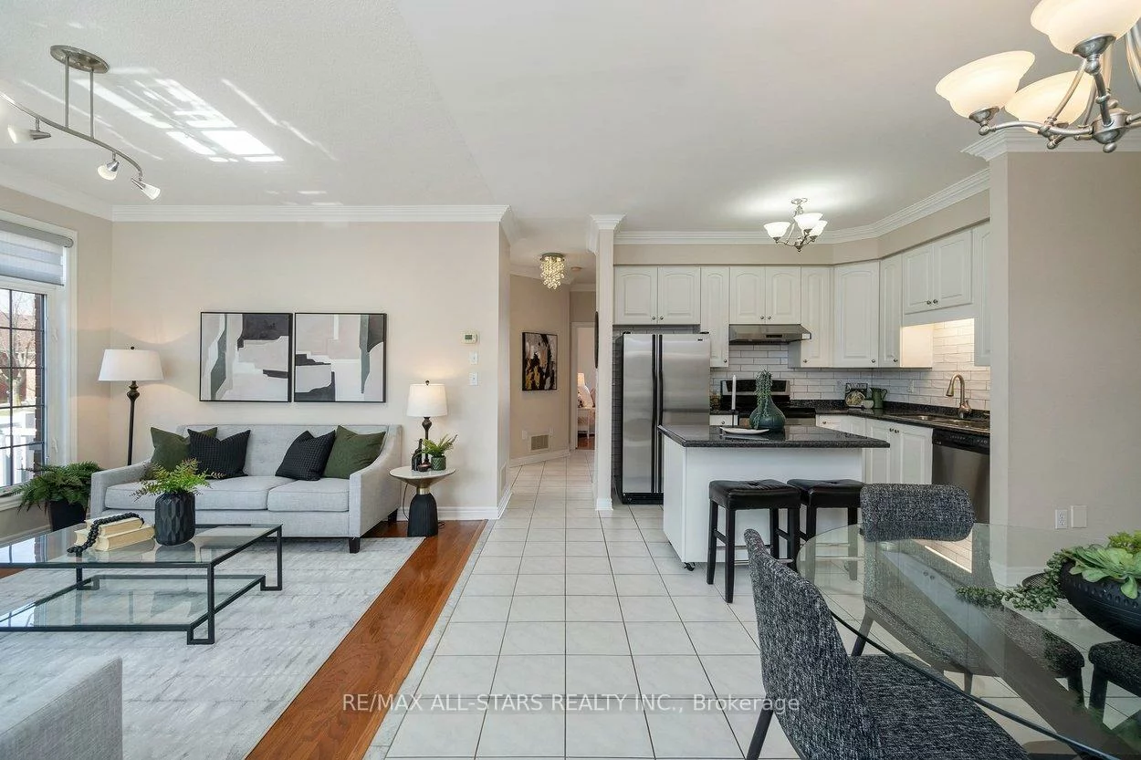 142, Saffron, Greensborough, Markham