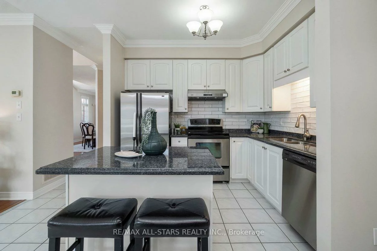 142, Saffron, Greensborough, Markham