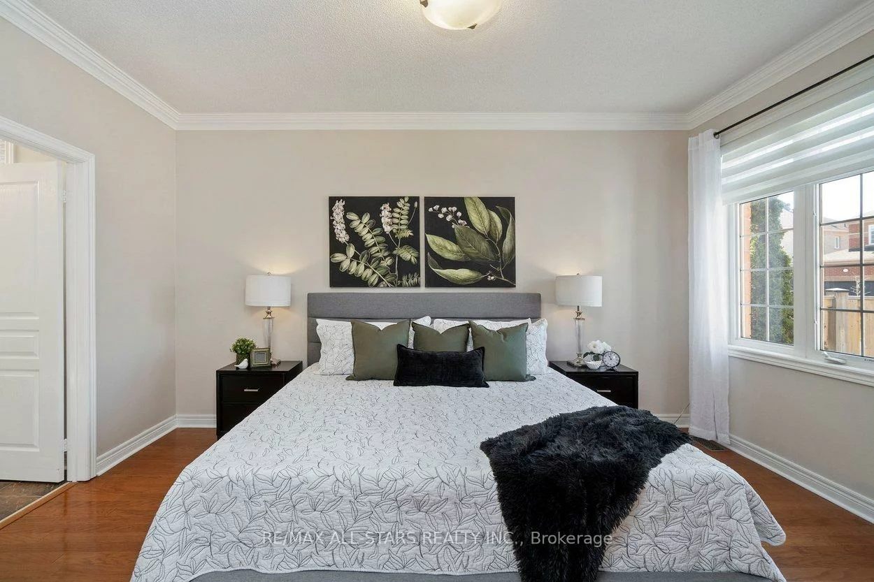 142, Saffron, Greensborough, Markham