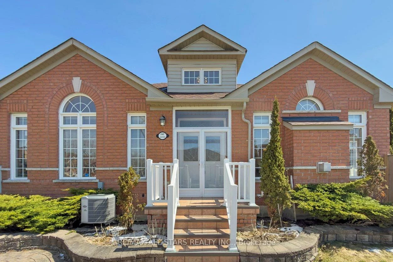 142, Saffron, Greensborough, Markham