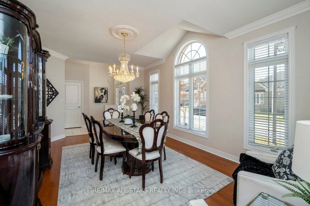 142, Saffron, Greensborough, Markham