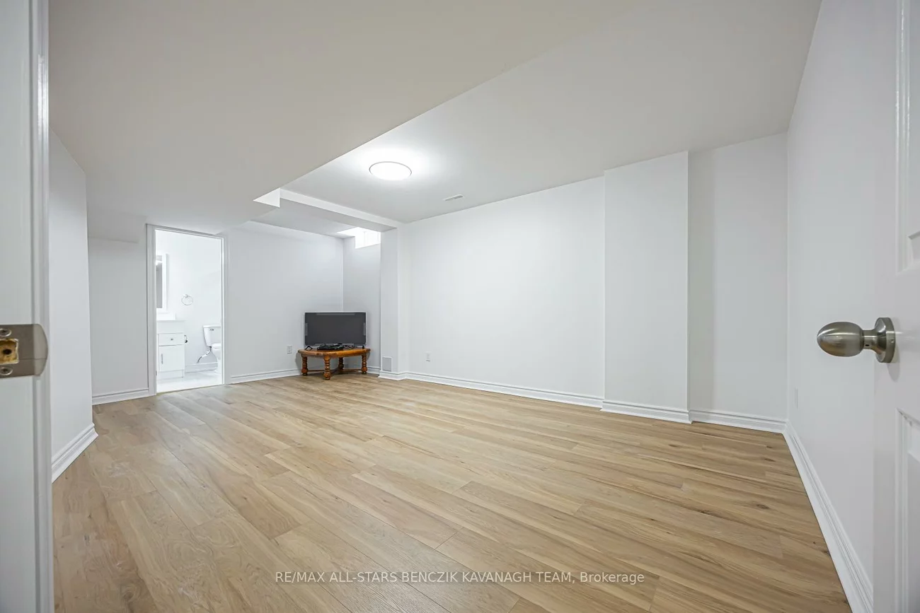 57, Highglen, Milliken Mills East, Markham