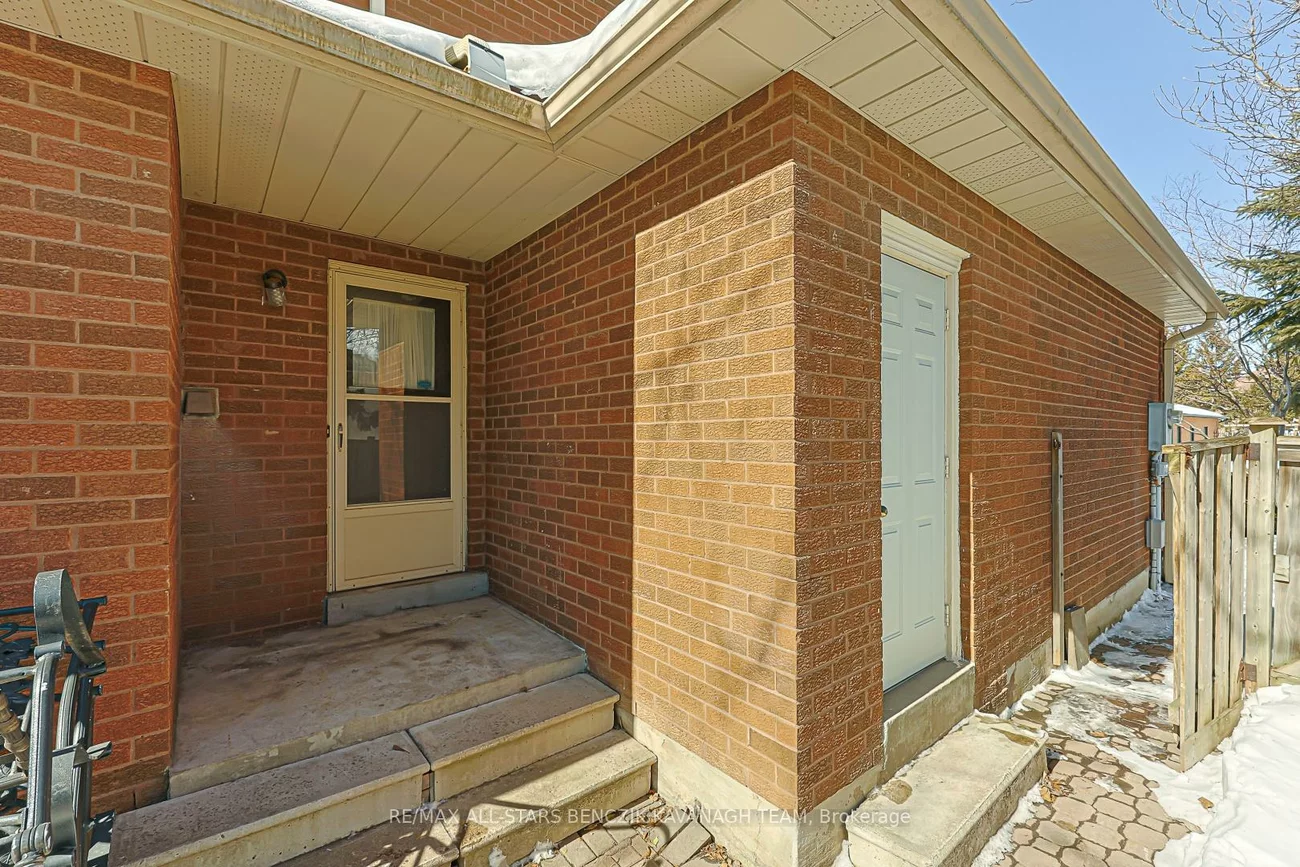 57, Highglen, Milliken Mills East, Markham
