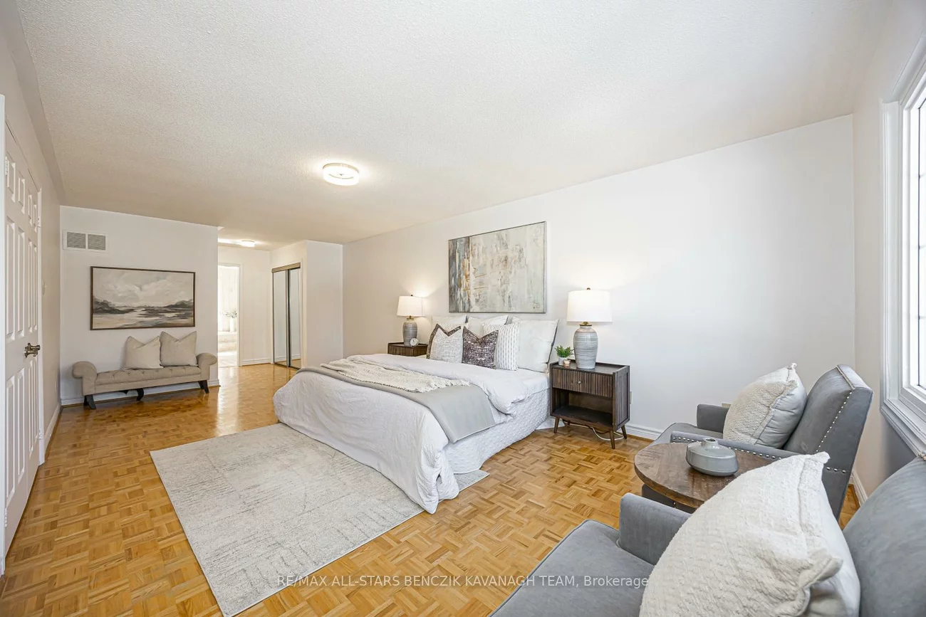 57, Highglen, Milliken Mills East, Markham