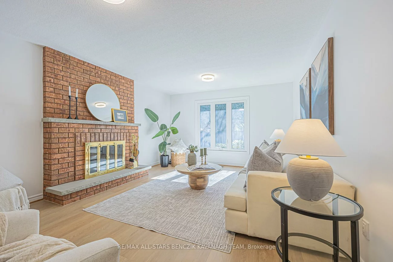 57, Highglen, Milliken Mills East, Markham