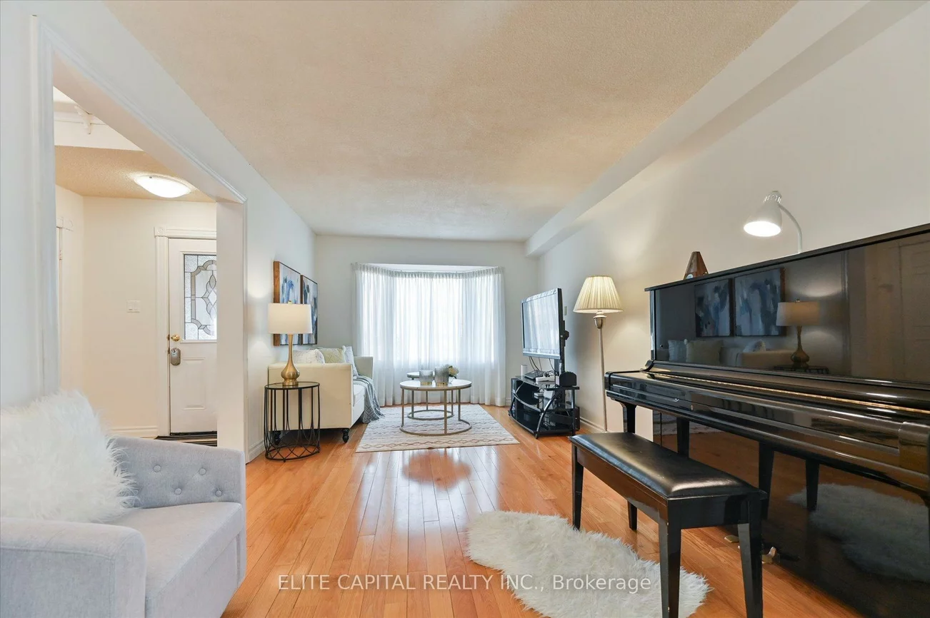 54, BAUER, Unionville, Markham