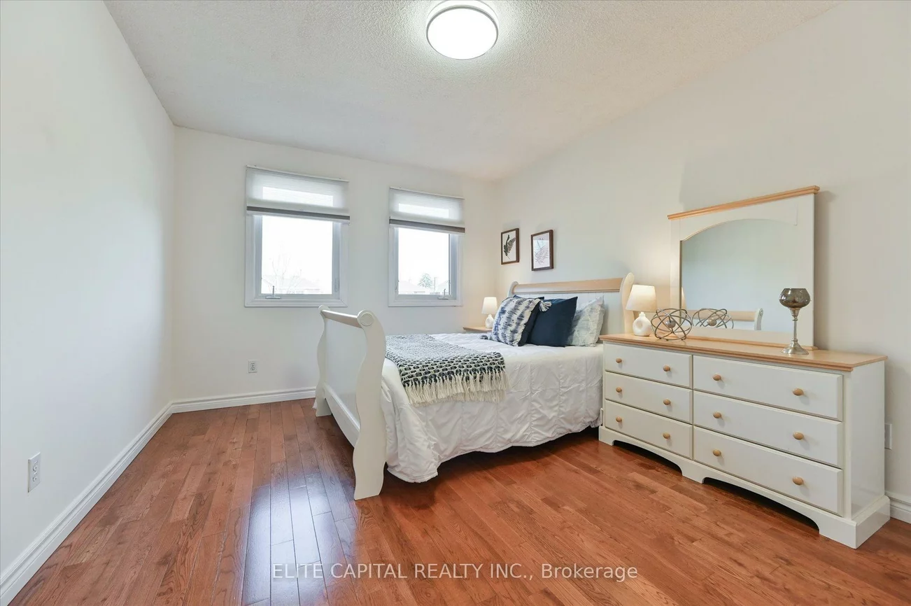 54, BAUER, Unionville, Markham