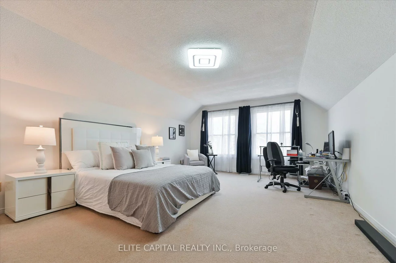 54, BAUER, Unionville, Markham