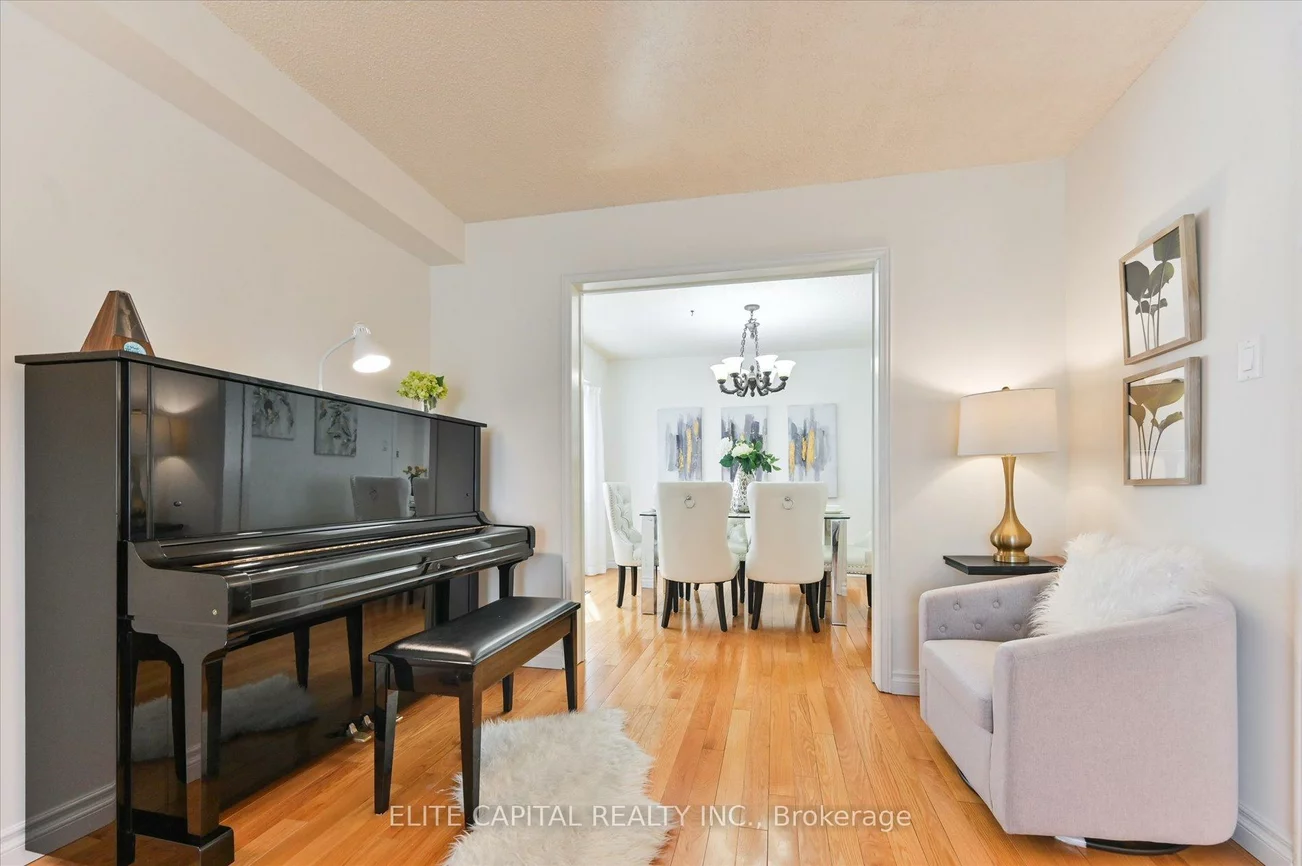 54, BAUER, Unionville, Markham