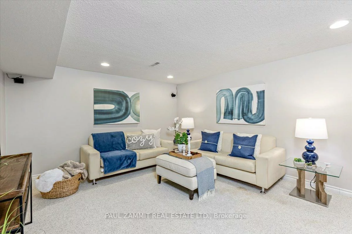 153, Willowbrook, Aileen-Willowbrook, Markham