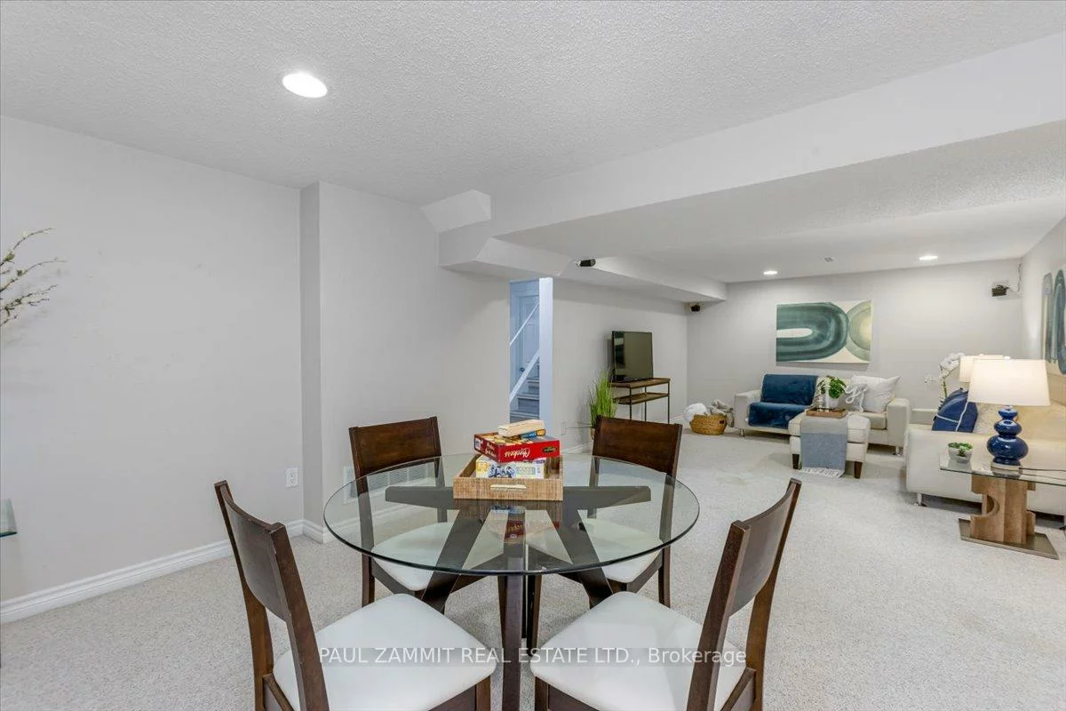 153, Willowbrook, Aileen-Willowbrook, Markham