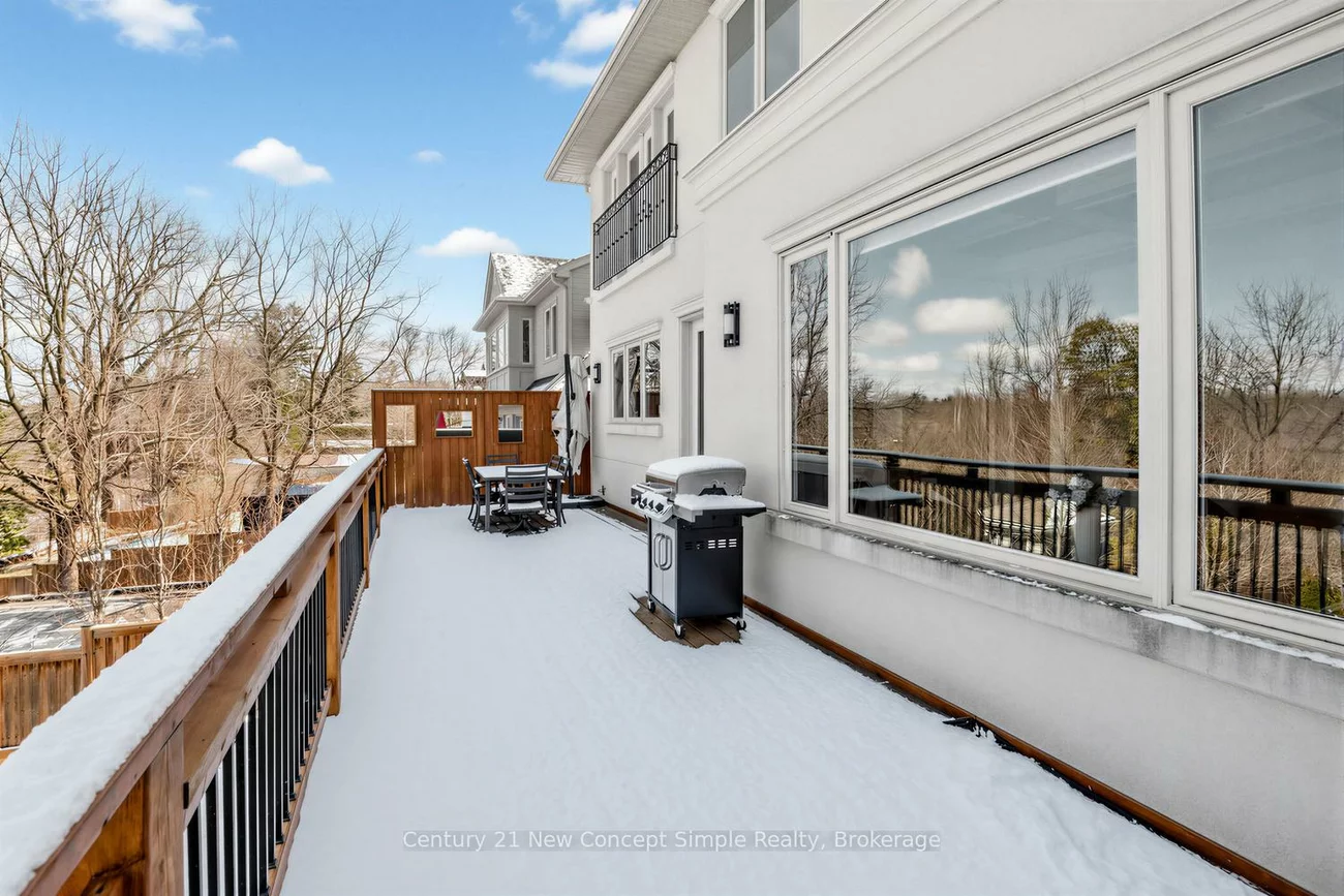 24, Rouge, Vinegar Hill, Markham