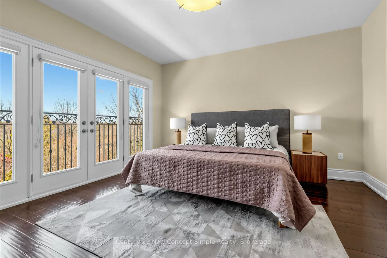 24, Rouge, Vinegar Hill, Markham