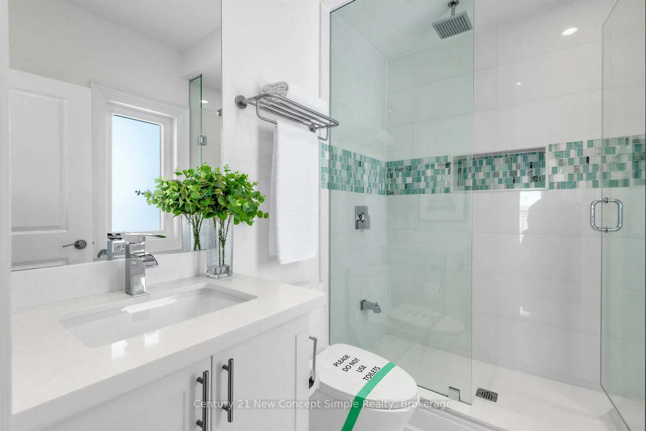 24, Rouge, Vinegar Hill, Markham