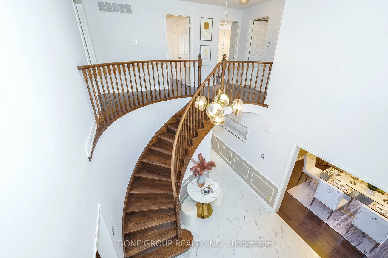 124, Aitken, Unionville, Markham