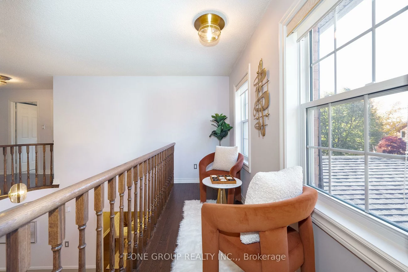 124, Aitken, Unionville, Markham