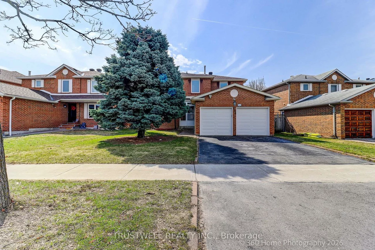 224, Hollingham, Unionville, Markham