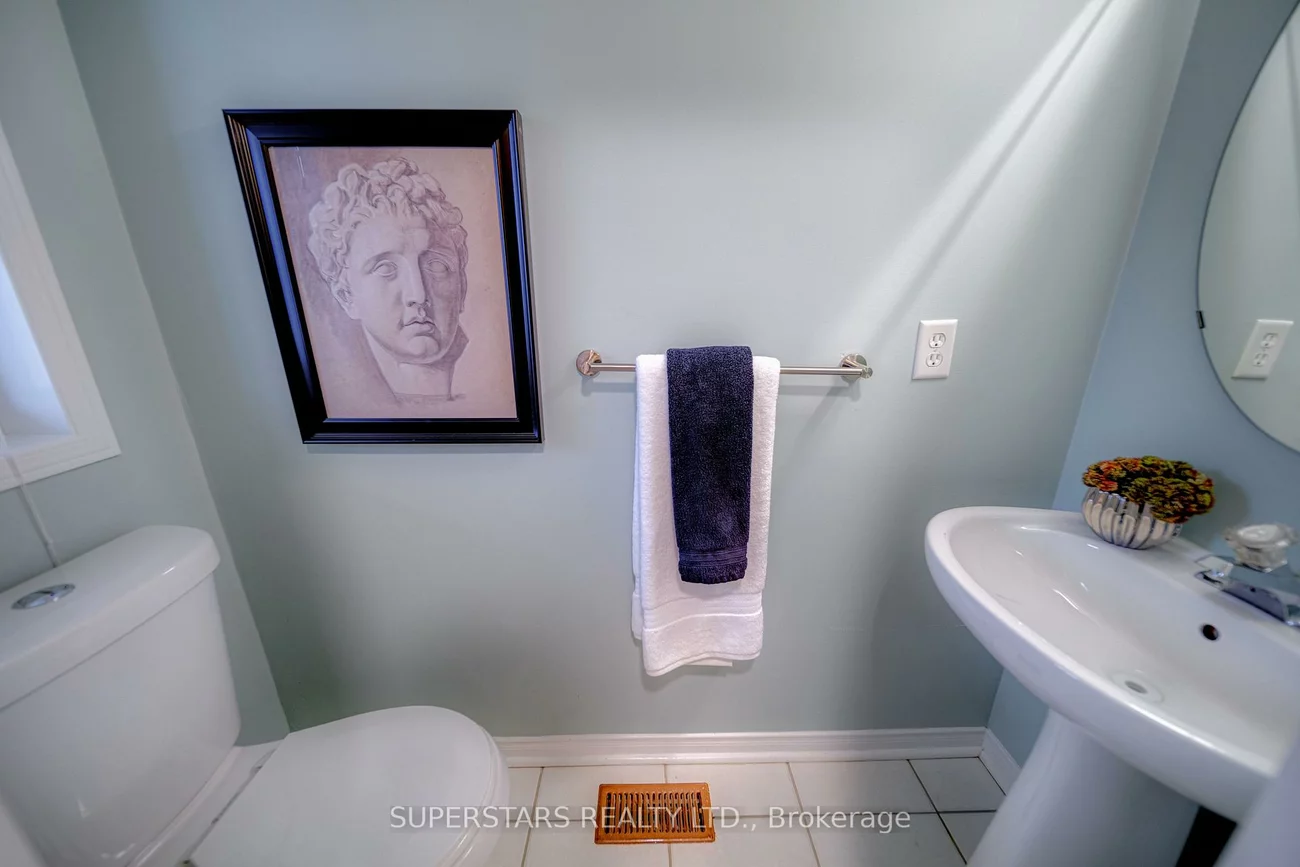 329, Bur Oak, Berczy, Markham