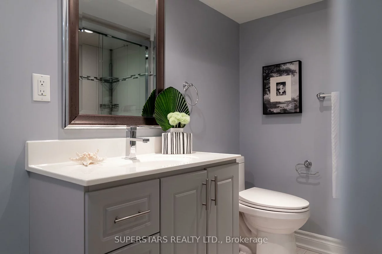 329, Bur Oak, Berczy, Markham