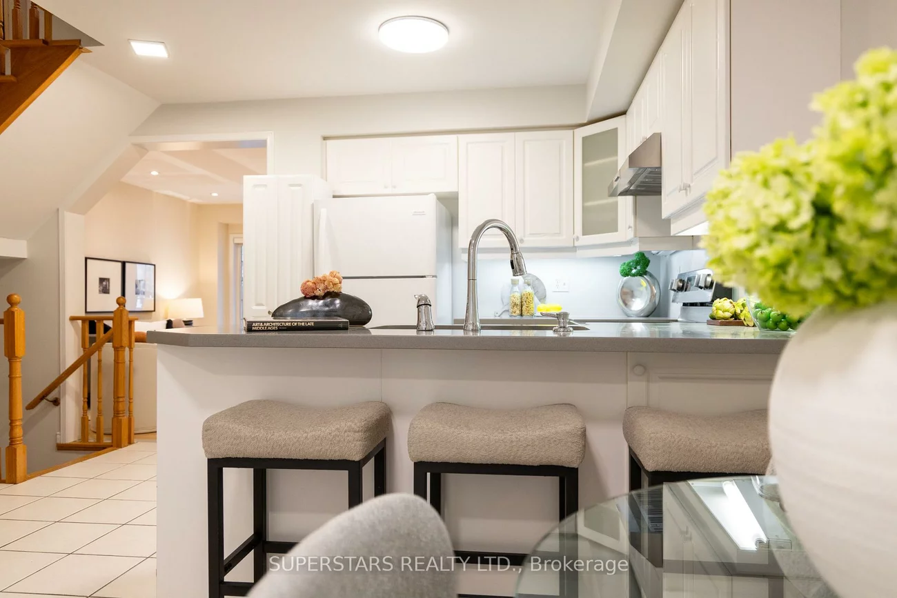 329, Bur Oak, Berczy, Markham