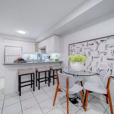 329, Bur Oak, Berczy, Markham