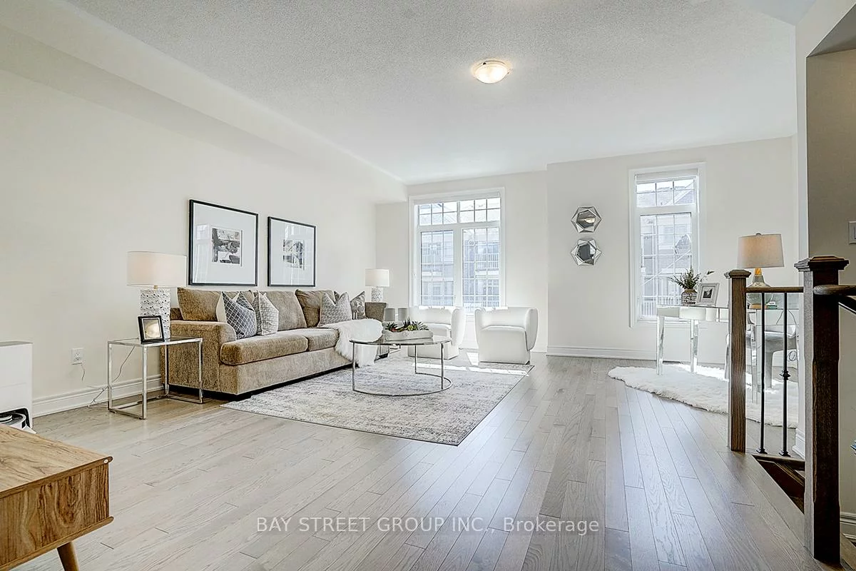 34, Phillipsen, Cedarwood, Markham