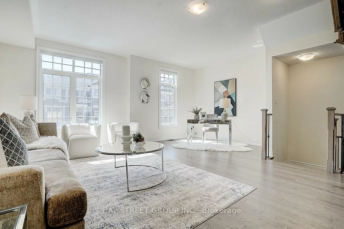 34, Phillipsen, Cedarwood, Markham