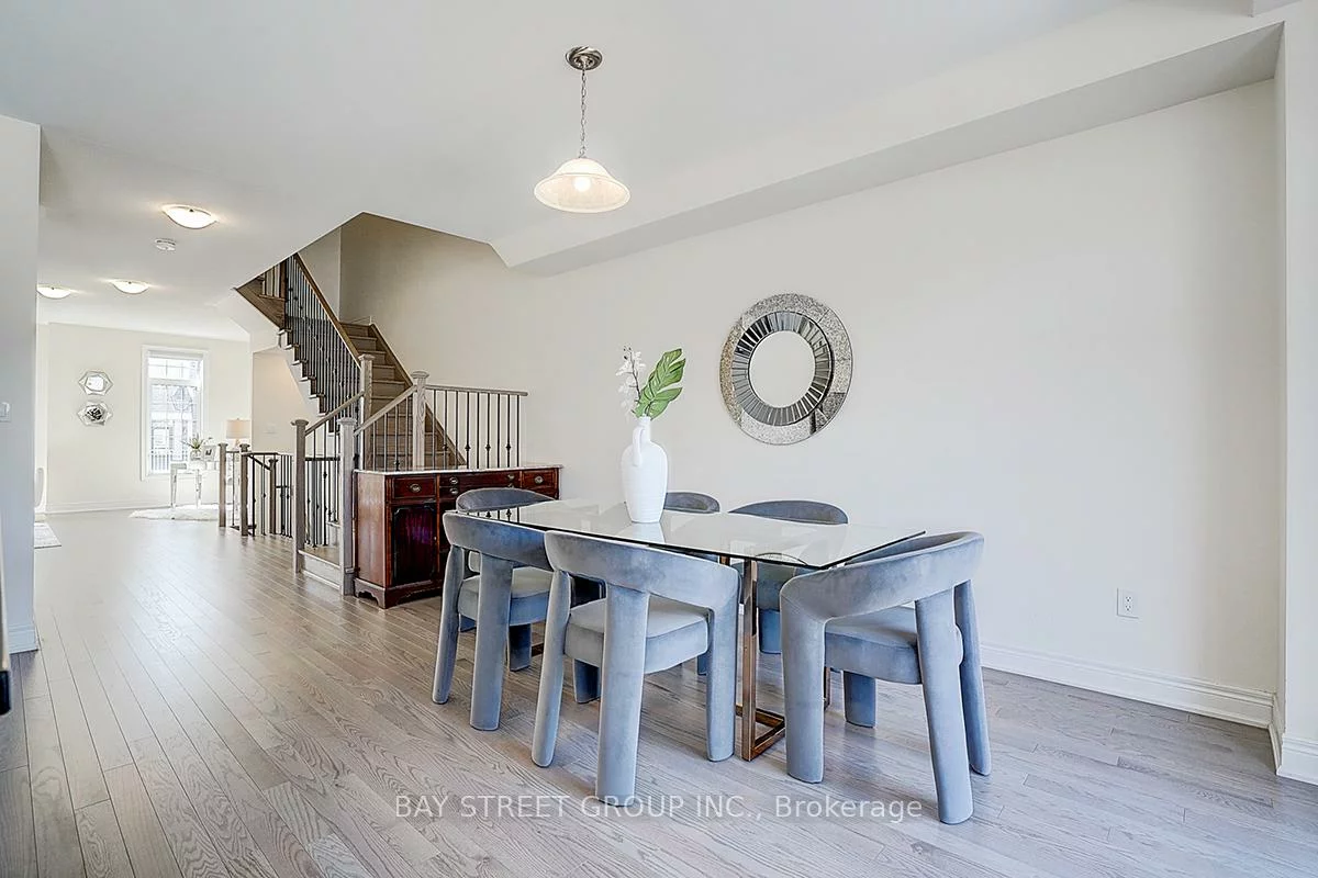 34, Phillipsen, Cedarwood, Markham