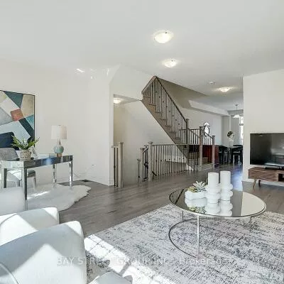 34, Phillipsen, Cedarwood, Markham