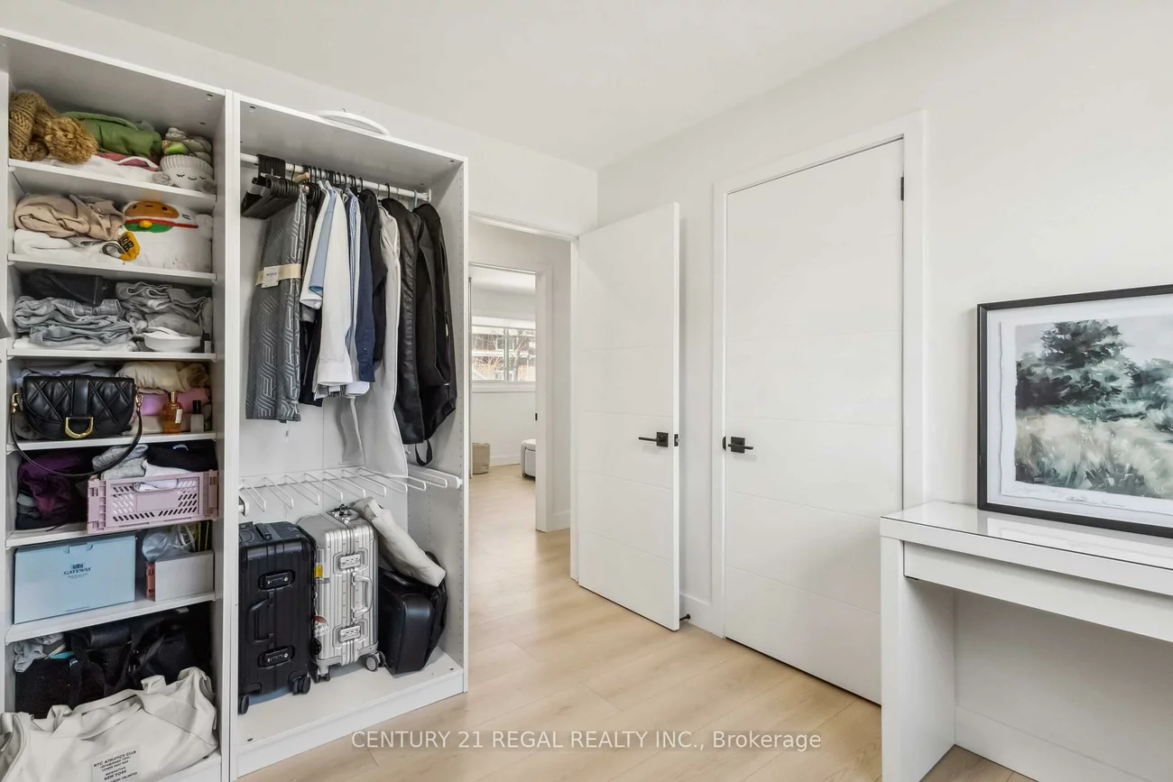 26, Sir Bedevere, Markham Village, Markham