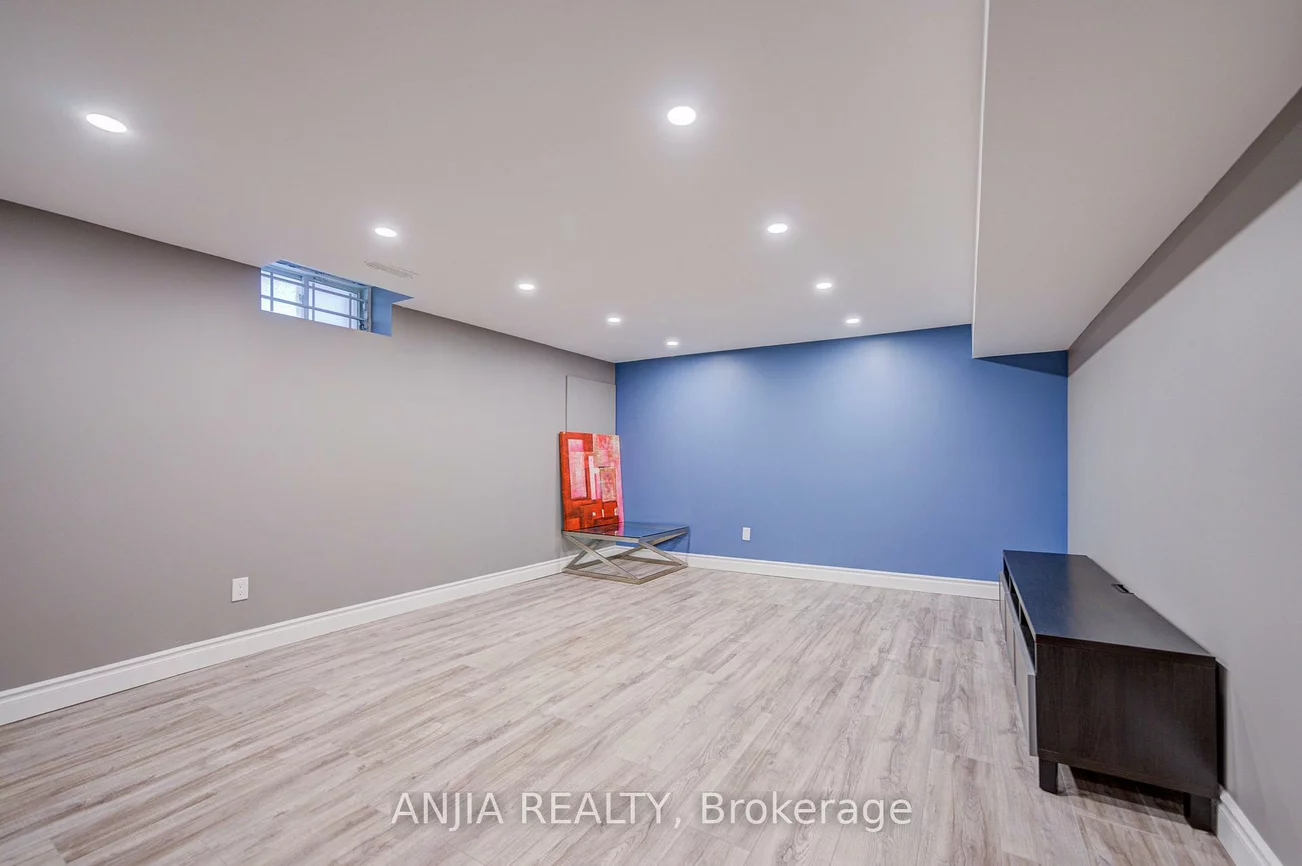 89, Rouge Bank, Legacy, Markham