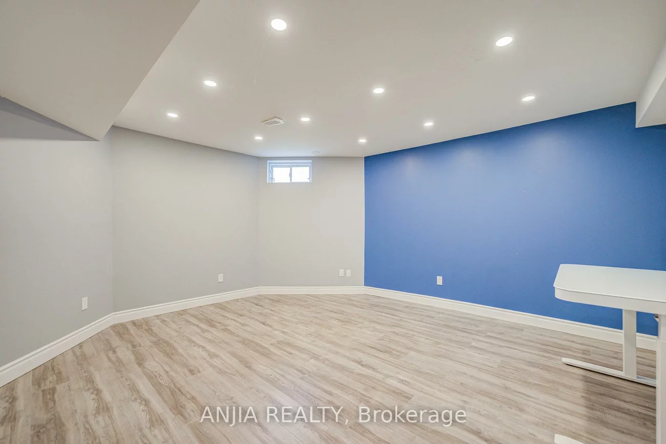 89, Rouge Bank, Legacy, Markham