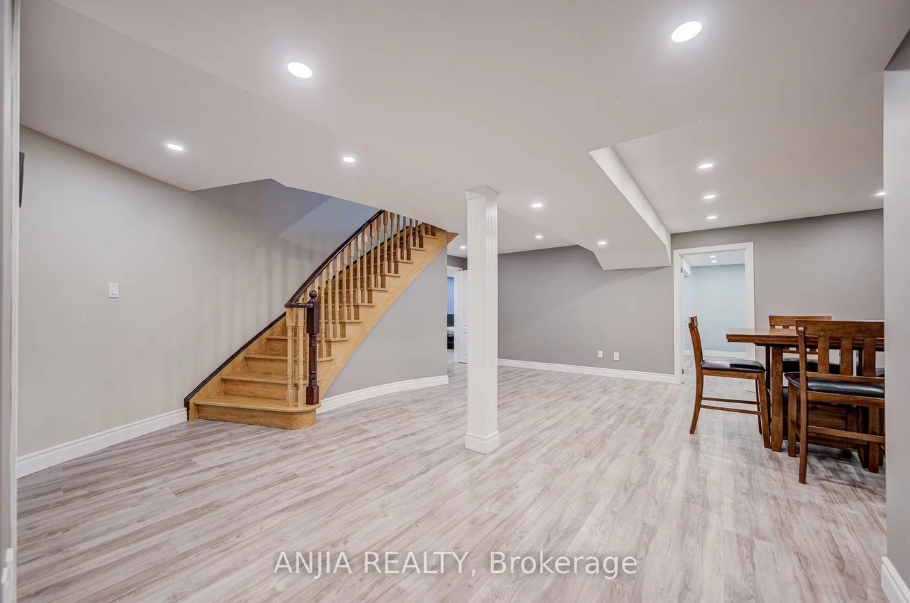 89, Rouge Bank, Legacy, Markham