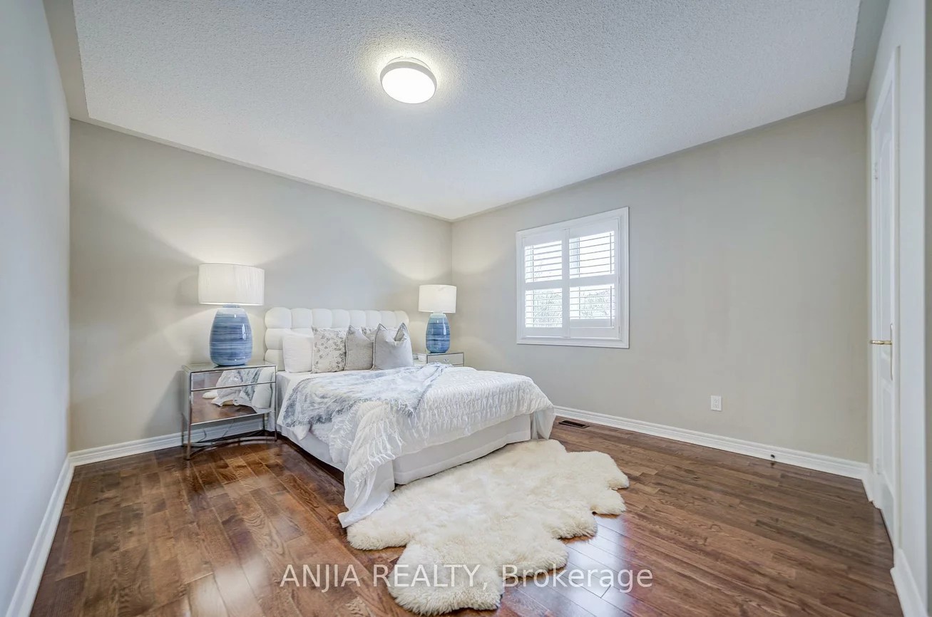89, Rouge Bank, Legacy, Markham