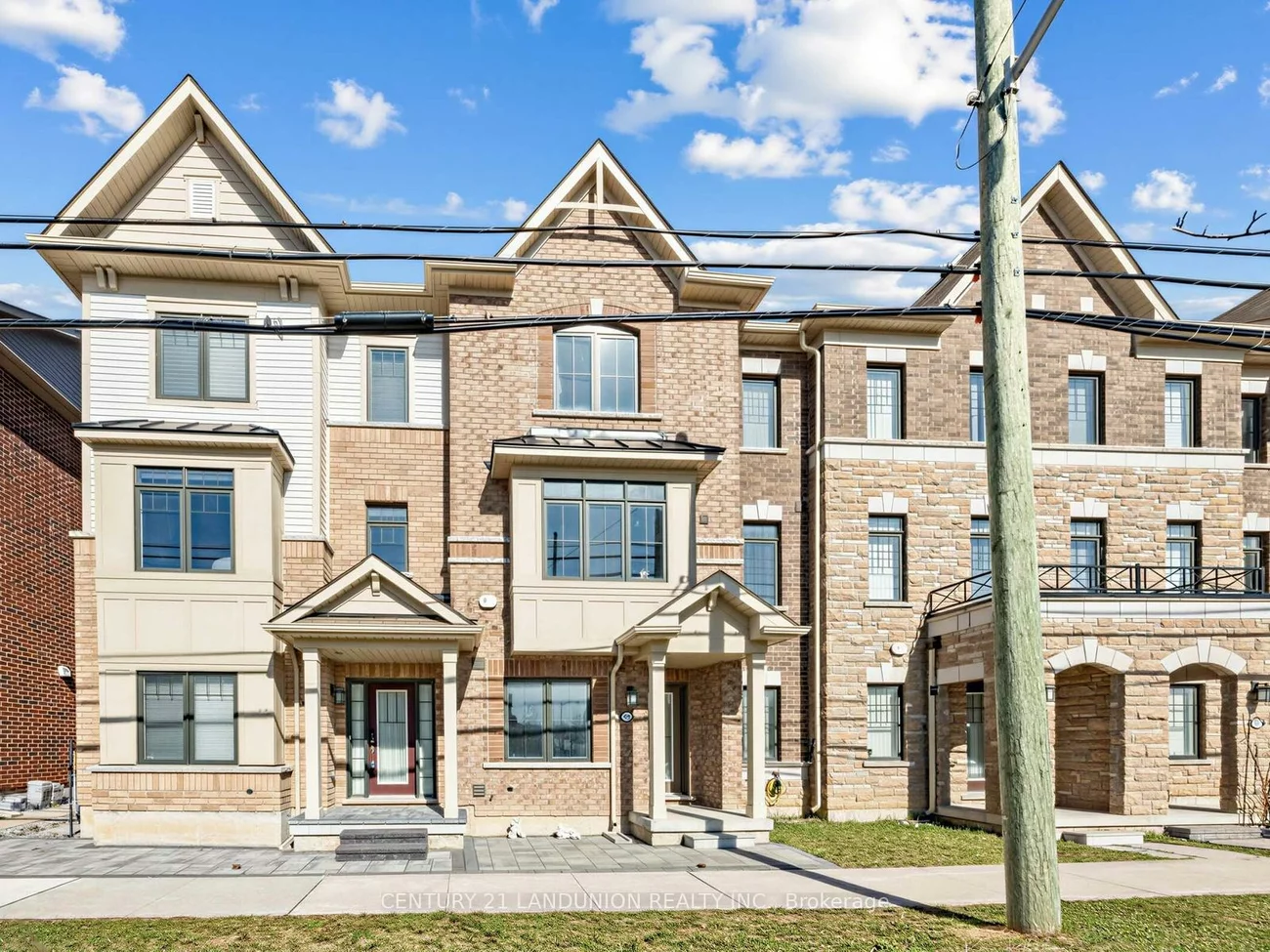 10941, Victoria Square, Victoria Square, Markham