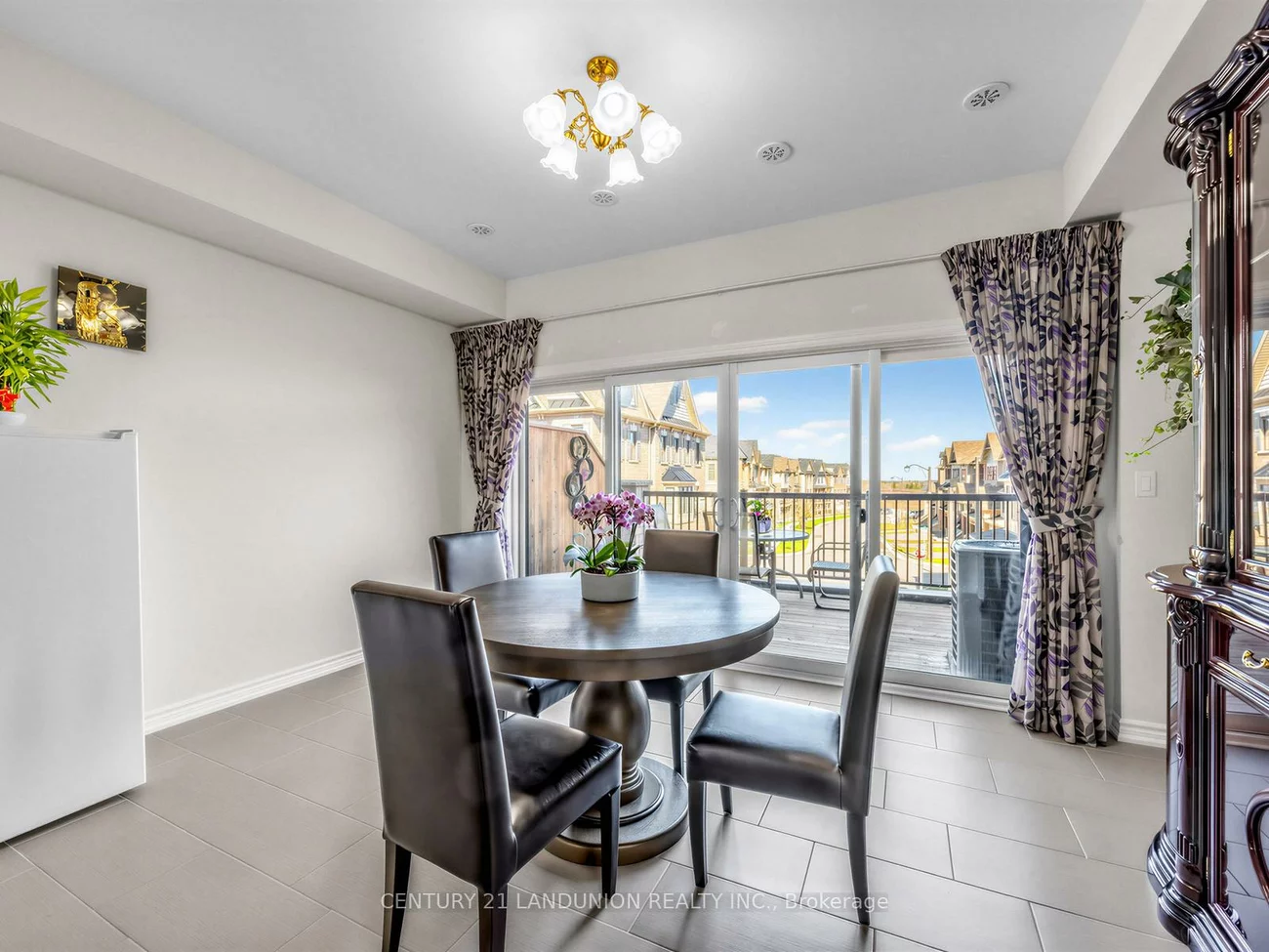 10941, Victoria Square, Victoria Square, Markham