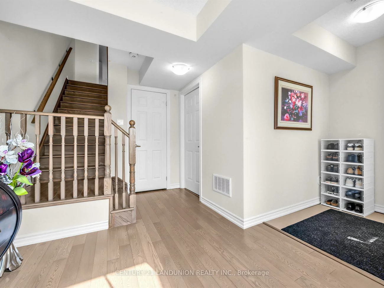 10941, Victoria Square, Victoria Square, Markham