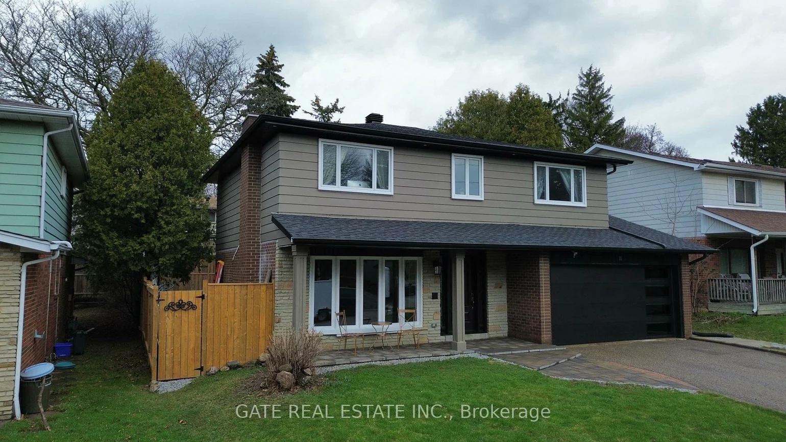 10, Thorny Brae, Royal Orchard, Markham