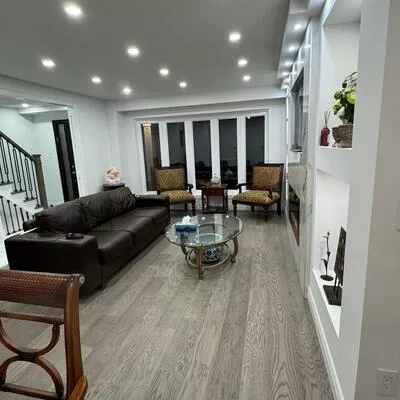 10, Thorny Brae, Royal Orchard, Markham