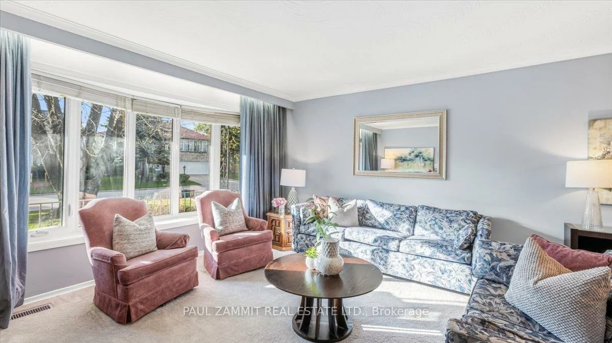 27, Ladyslipper, Bayview Glen, Markham