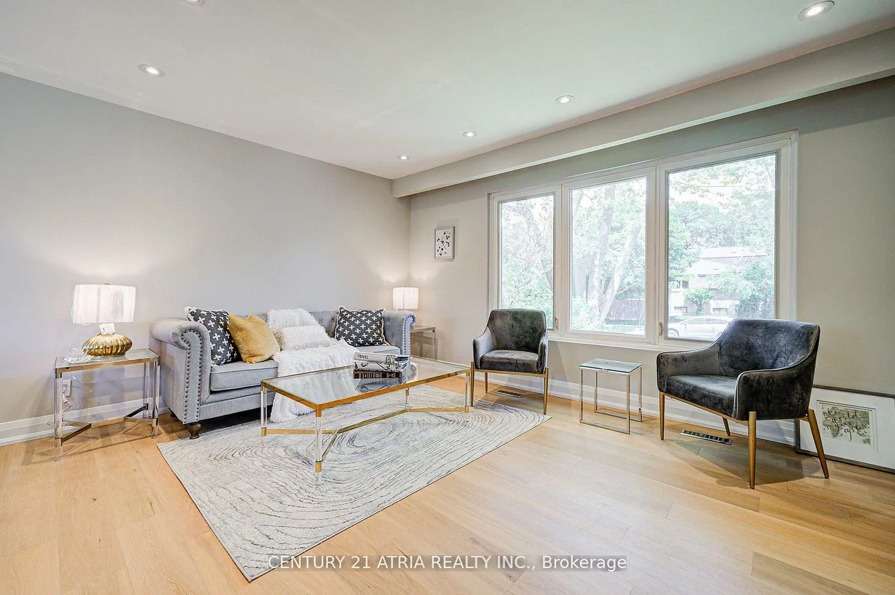 190, Romfield, Royal Orchard, Markham